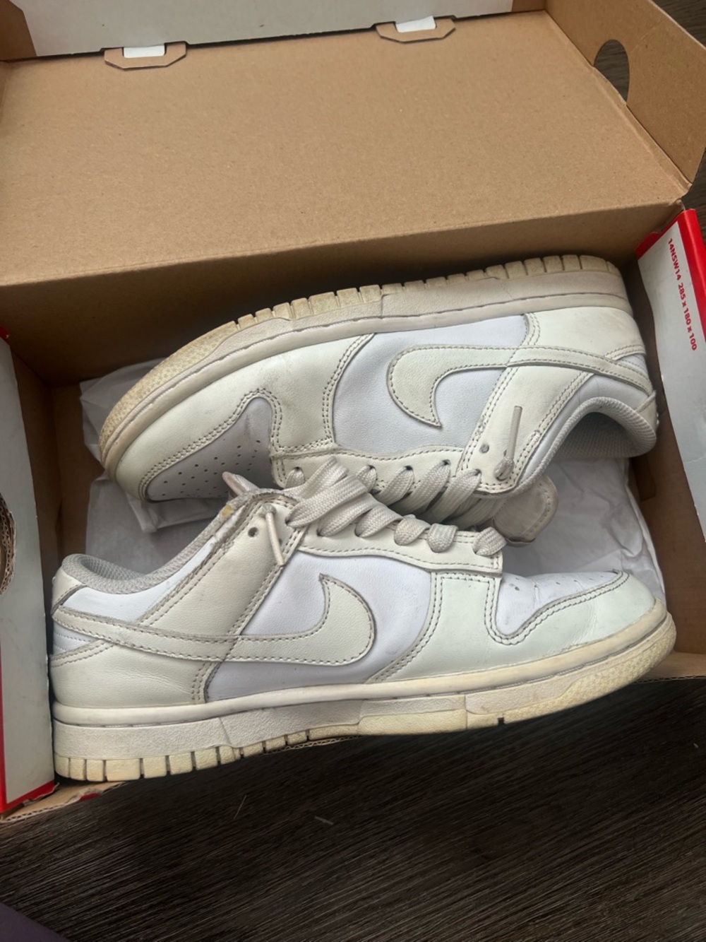 Nike Low-Top Sneakers - White